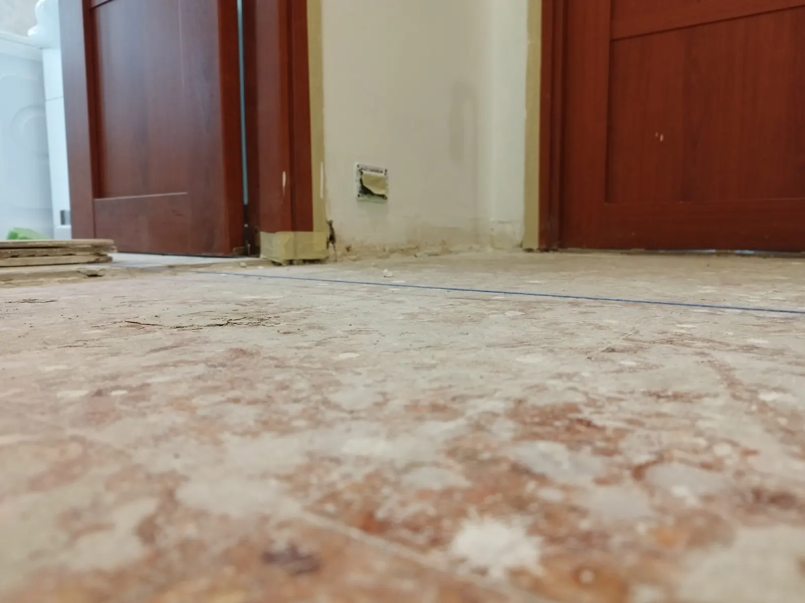 Ripresa radente del sottofondo per individuare i crinali — Appartamento in Crocetta, Torino