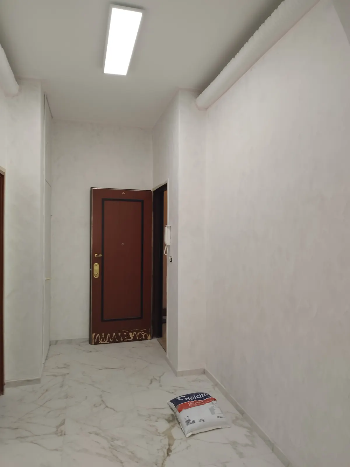 Ingresso finito — Appartamento in Crocetta, Torino